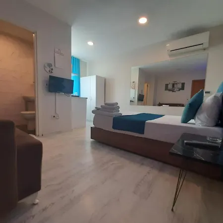 Apart Otel 216 Turkuaz
