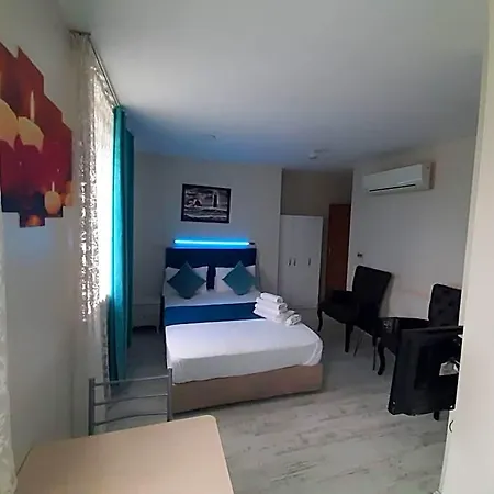 216 Turkuaz Apartahotel