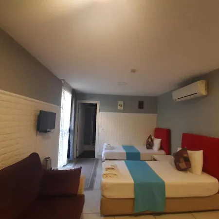 216 Turkuaz Isztambul